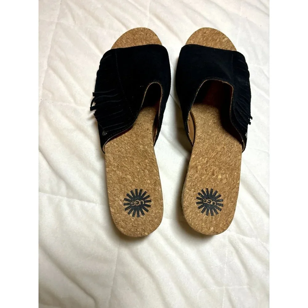 UGG Australia Danes Peep‎ Toe Suede Fringe Jute Wedge Size 10